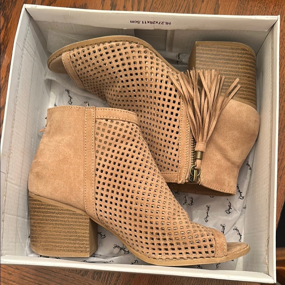 Qupid Tan Peep-Toe Ankle Booties